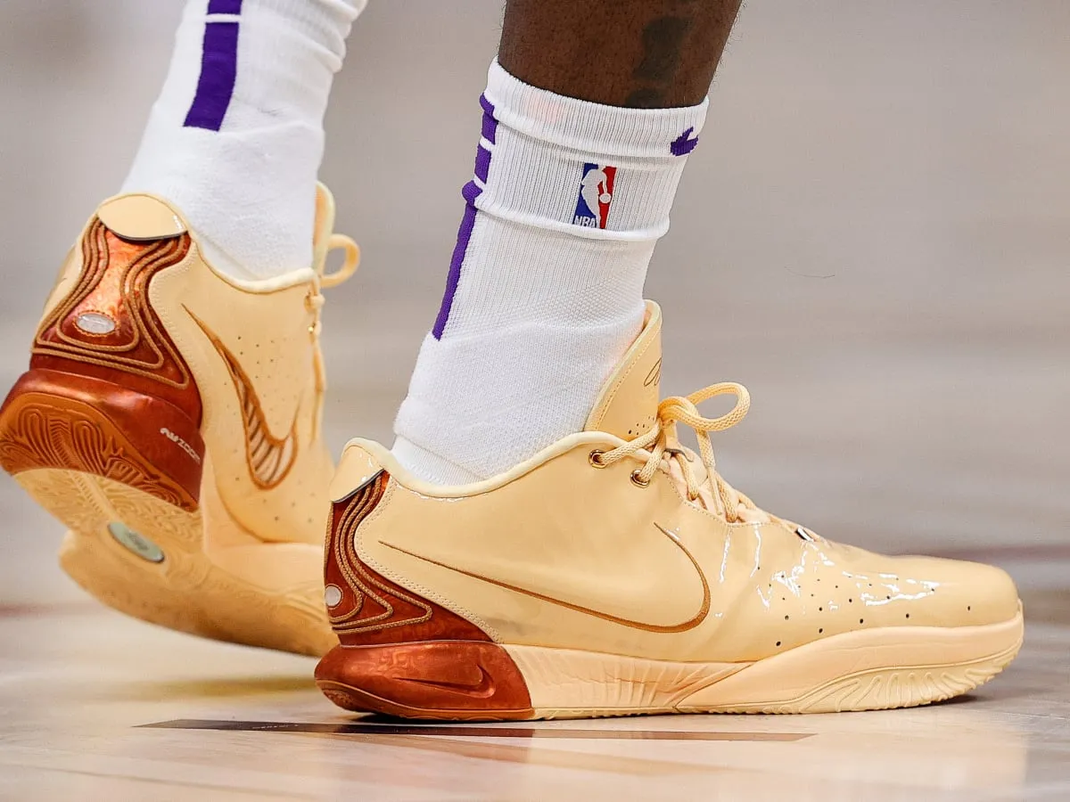 Top 10 mẫu giày bóng rổ cổ thấp tốt nhất 2024 Hinh anh 2: Top 10 mau giay bong ro co thap tot nhat 2024