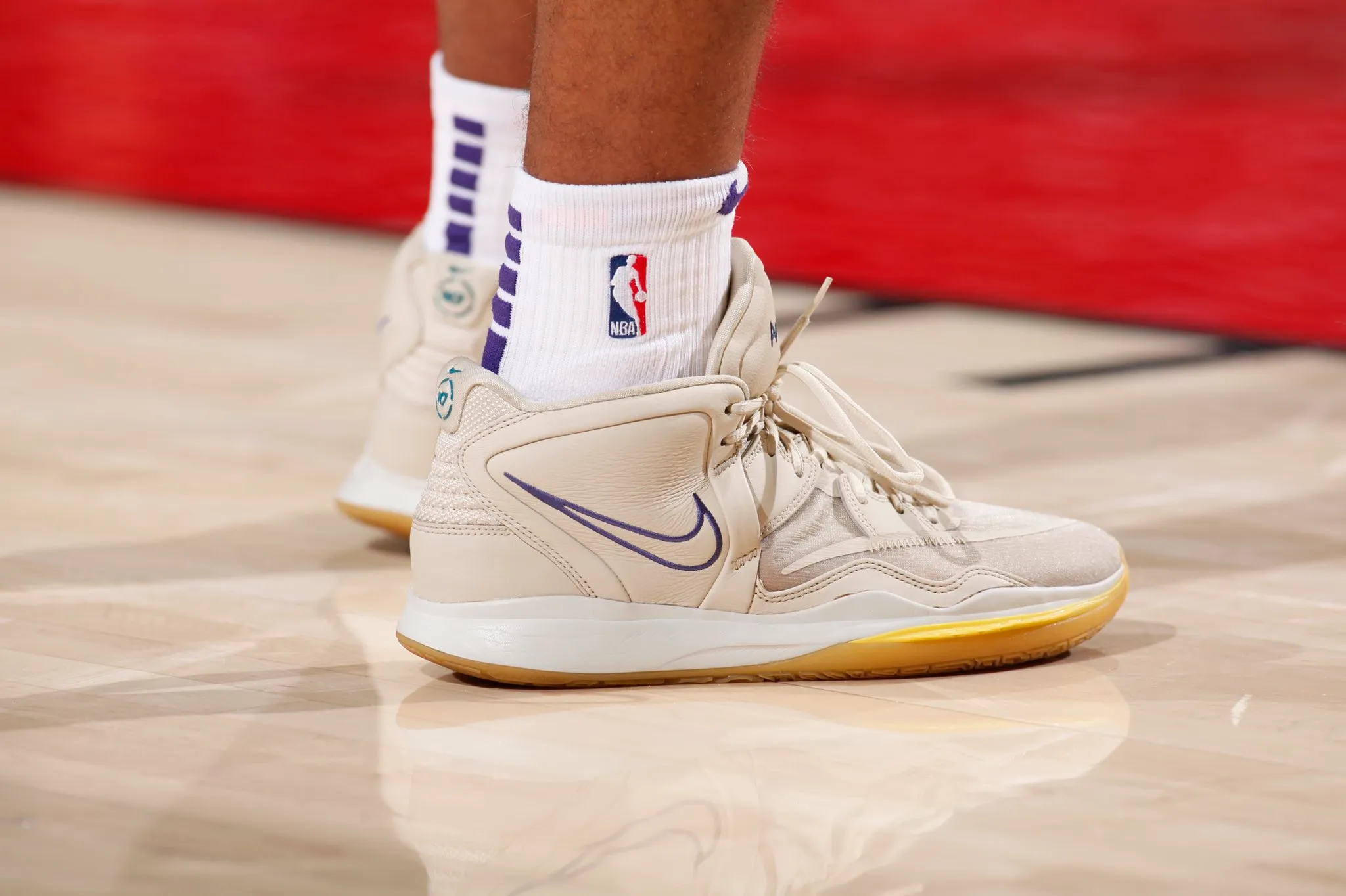 Hinh anh 6: Top 7 mau giay bong chuyen duoc ua chuong nhat 2024