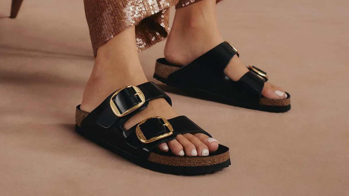 Doi dep cua Steve Jobs co gi ma dang gia ca mot gia tai?