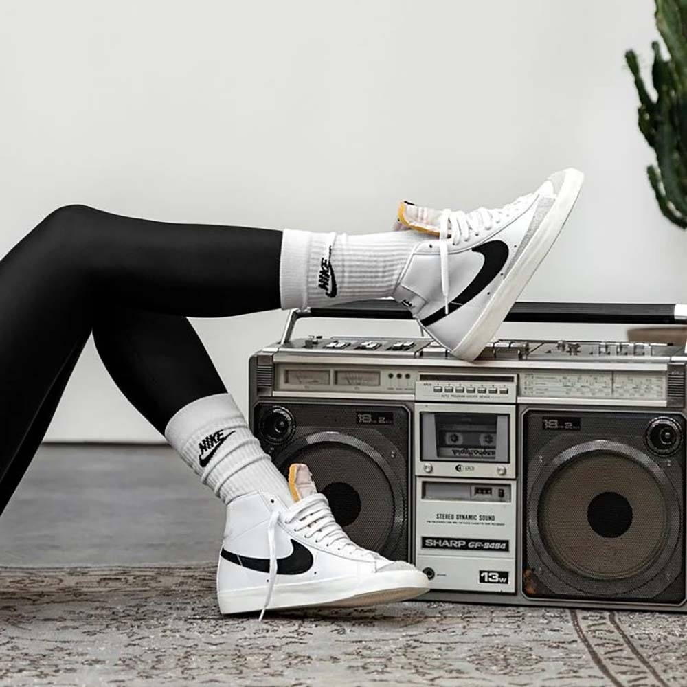 5 cach phoi do Nike Blazer mid cho mua he nay