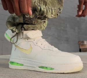 Giay Nike Air Force 1 Mid Evo 'Sail' FB1374-100