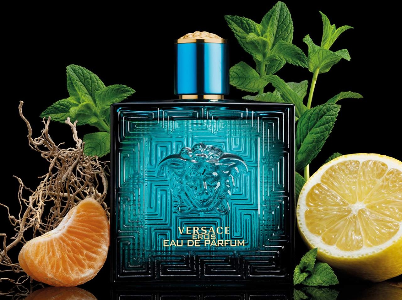 Top 10 chai nước hoa làm quà tặng ý nghĩa cho các chàng Hinh anh 9: Top 10 chai nuoc hoa lam qua tang y nghia cho cac chang