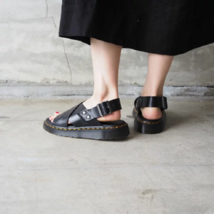 Dep Dr. Martens ZANE Cross Strap Leather 'Black' 30765001