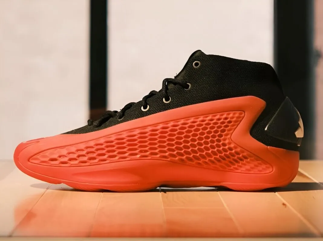 Hinh anh 10: Diem qua tat ca cac phoi mau cua adidas AE1 cho den nay