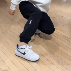 Giay Nike Air Force 1 'White Midnight Navy' FV5948-104