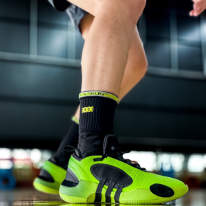 Giay Adidas D.O.N. Issue #5 'Lucid Lemon' IE7801