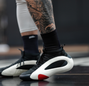 Giay Adidas Harden Vol. 8 'Pioneer' IE2695