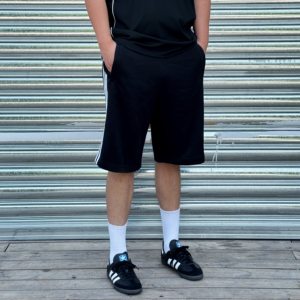 Giay Adidas Samba ADV 'Black White Gum' 2023 IE3100