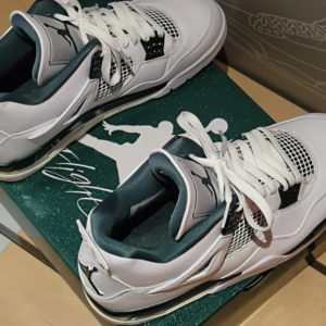 Giay Nike Air Jordan 4 Retro 'Oxidized Green' FQ8138-103