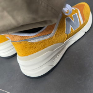 Giay New Balance 997R "Varsity Gold" U997RCB