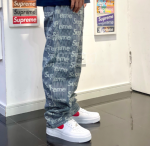 Giay Nike Air Force 1 Low x Supreme 'Shanghai' CU9225-101