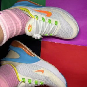 Giay Nike Air Max 270 GO 'White Blue Orange' FN9926‑181