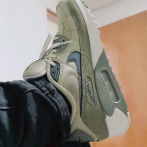 Giay Nike Air Max 90 'Neutral Olive' FB9657-200