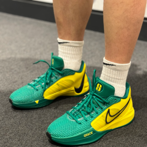 Giay Nike Wmns Sabrina 1 'Oregon Ducks' FQ3381-300