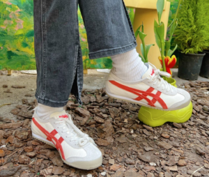 Giay Onitsuka Tiger Mexico 66 Vin 'Beige Red' 1183B391-101