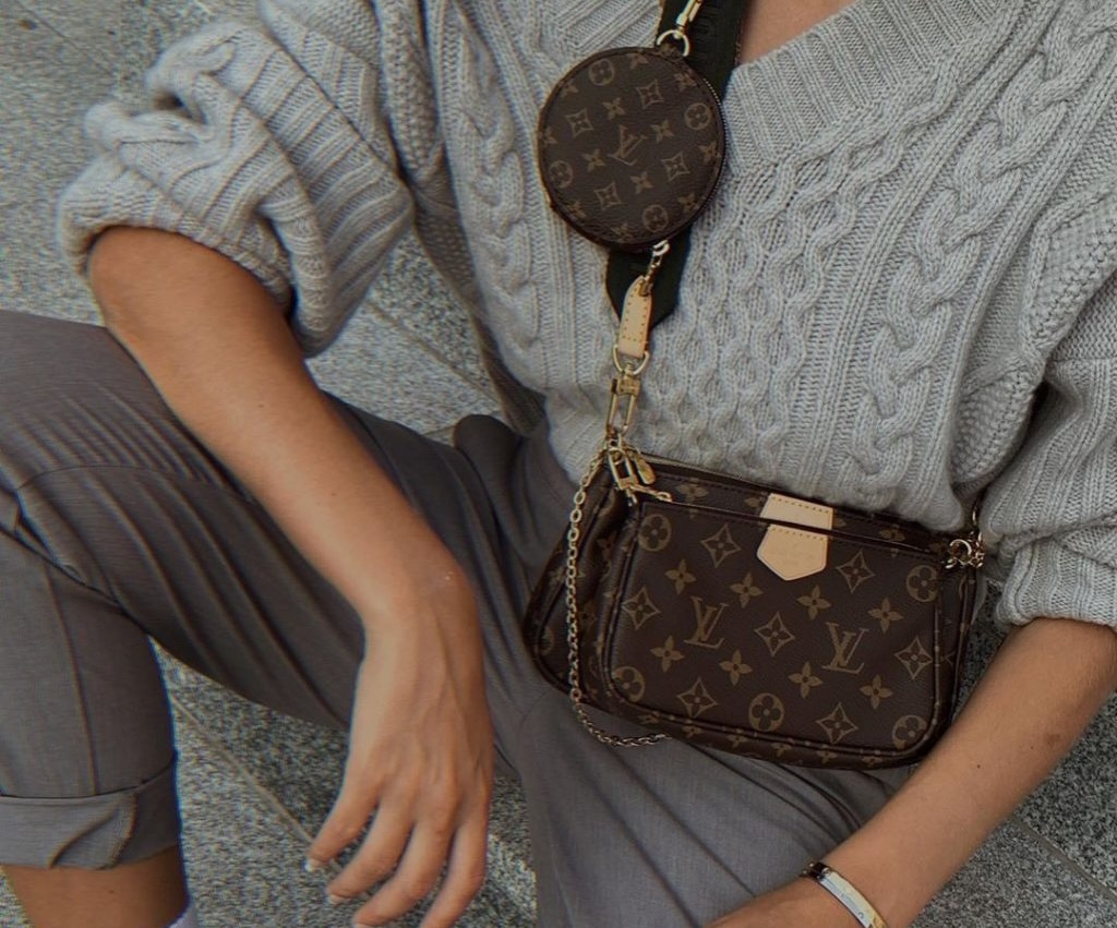 Louis Vuitton và 8 mẫu túi kinh điển mà quý cô nào cũng nên sở hữu Hinh anh 20: Louis Vuitton va 8 mau tui kinh dien ma quy co nao cung nen so huu