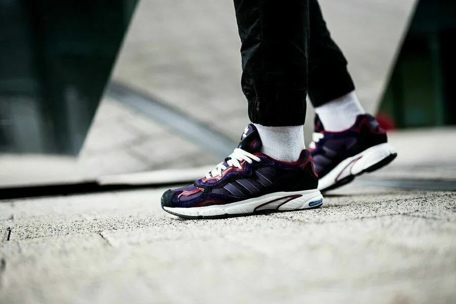 Hinh anh 11: Nhung mau giay chay phong cach Y2K tot nhat hien nay