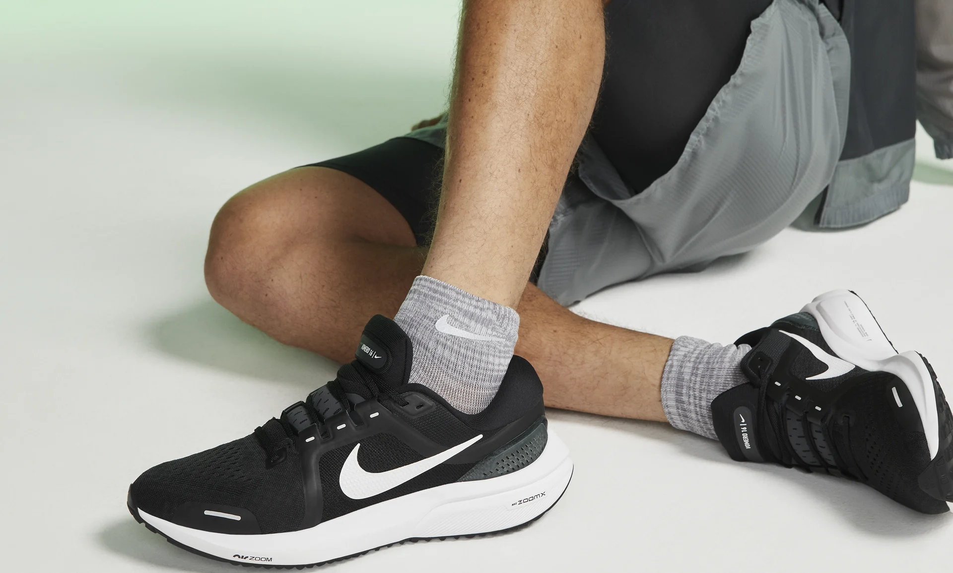 Top đôi giày chạy bộ đường dài Nike tốt nhất năm 2024 Hinh anh 6: Top doi giay chay bo duong dai Nike tot nhat nam 2024