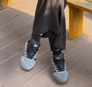 Giay Adidas Samba XLG 'Grey Black Gum' ID3201