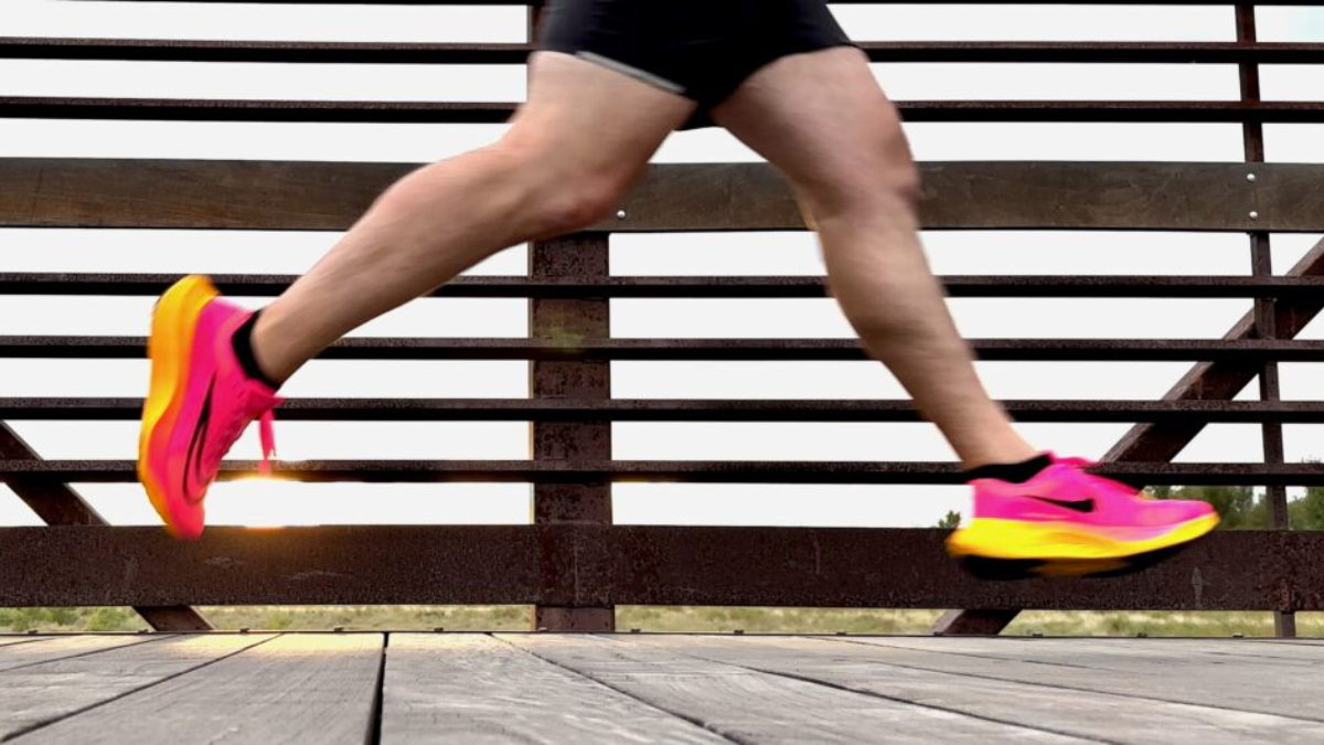 Review chi tiết Nike Zoom Fly 5: Liệu có xứng đáng để sở hữu? Hinh anh 13: Review chi tiet Nike Zoom Fly 5: Lieu co xung dang de so huu?