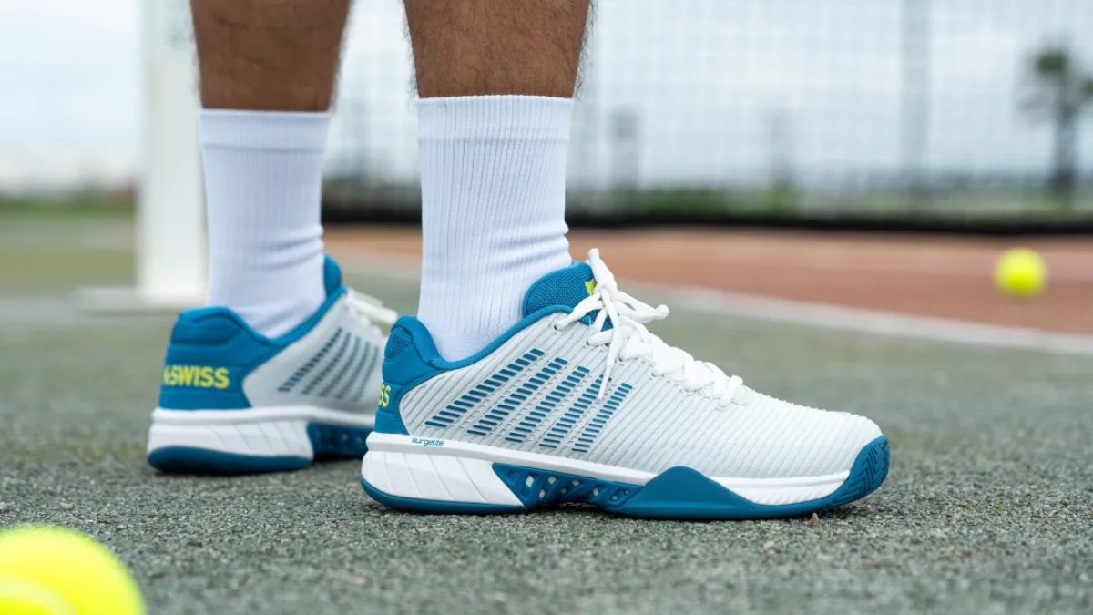 Hinh anh 8: Luot bay tren san cung cung 7 mau giay tennis xuat sac 2024