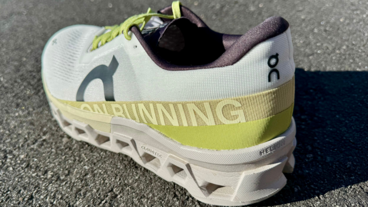 Review chi tiết On Cloudmonster 2: Liệu có đáng mua? Hinh anh 7: Review chi tiet On Cloudmonster 2: Lieu co dang mua?