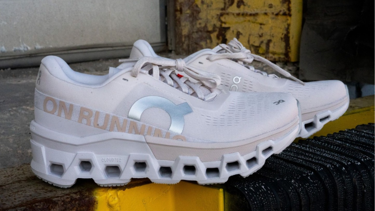 Review chi tiết On Cloudmonster 2: Liệu có đáng mua? Hinh anh 9: Review chi tiet On Cloudmonster 2: Lieu co dang mua?