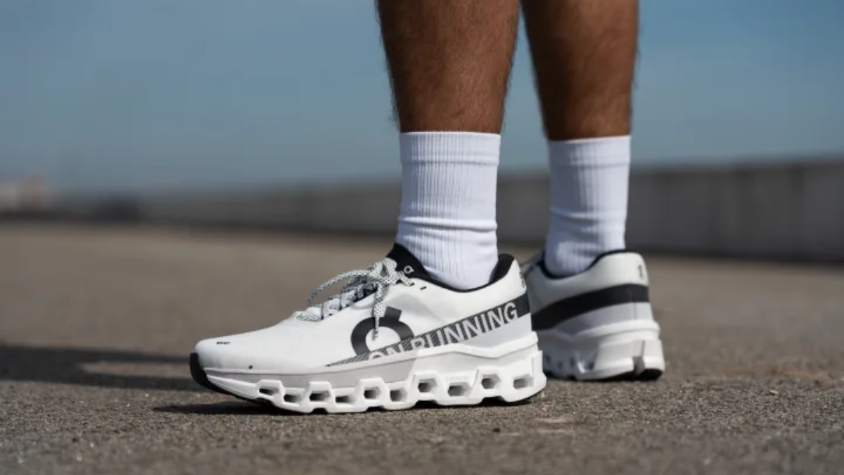 Review chi tiết On Cloudmonster 2: Liệu có đáng mua? Hinh anh 8: Review chi tiet On Cloudmonster 2: Lieu co dang mua?