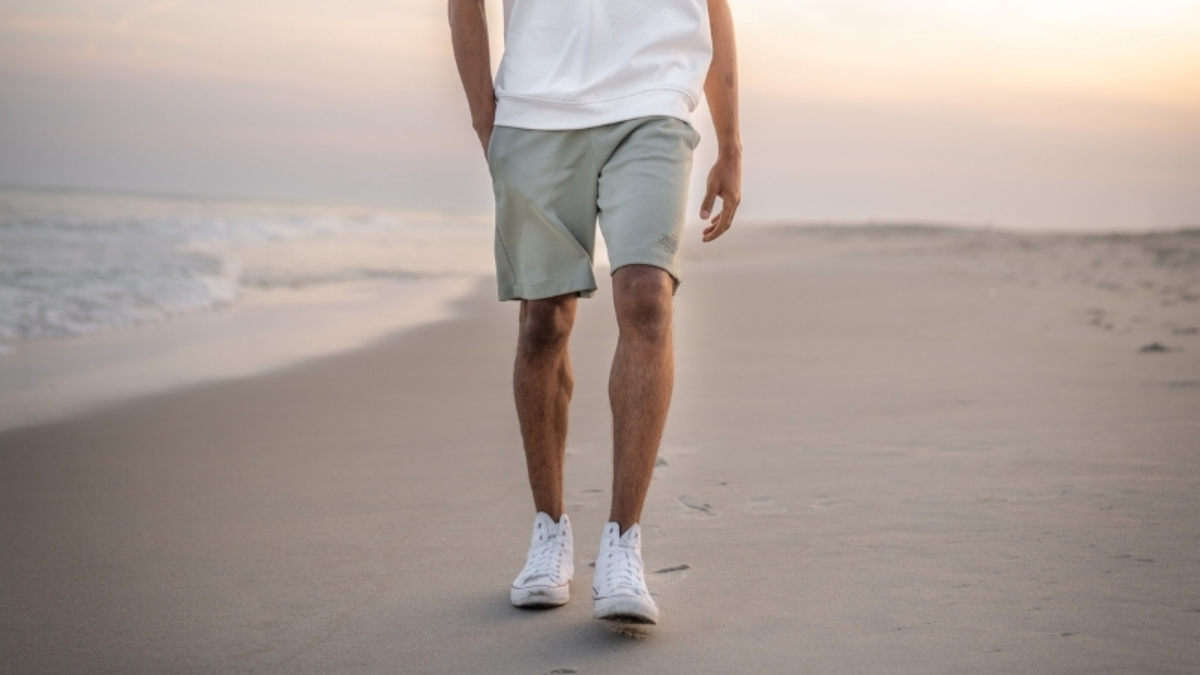 Nâng tầm phong cách cùng 7 mẫu sneaker phối với quần short Hinh anh 7: Nang tam phong cach cung 7 mau sneaker phoi voi quan short