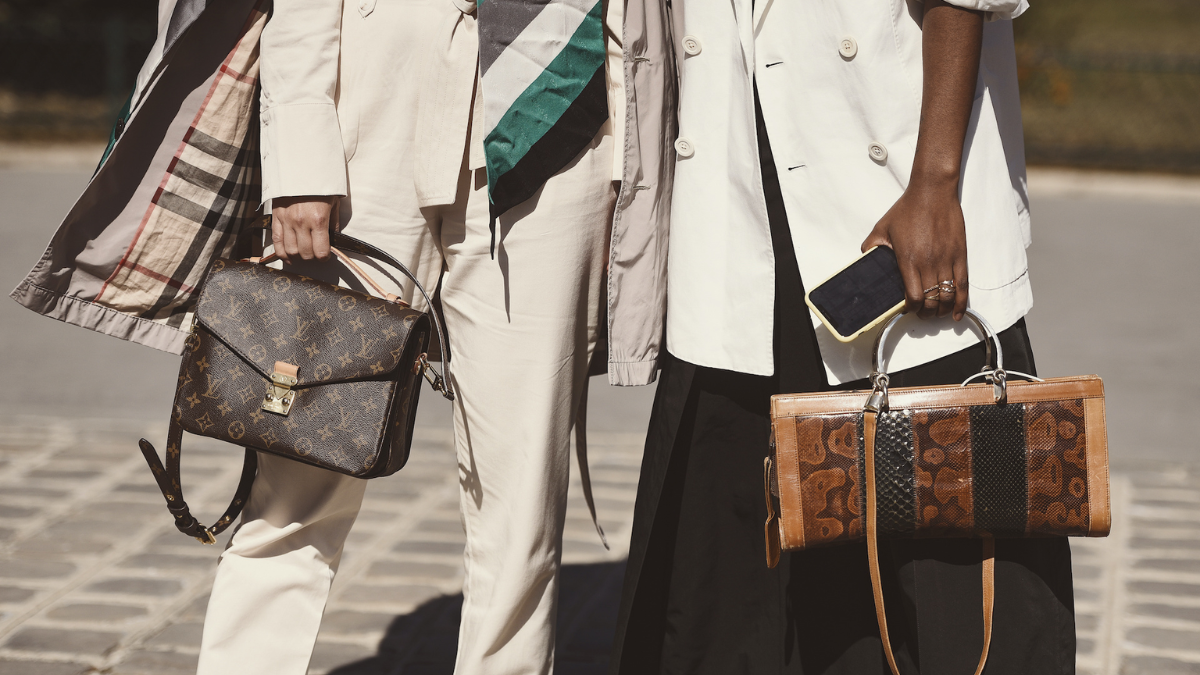 Chinh phuc phong cach thuong luu voi tui hang hieu sang trong