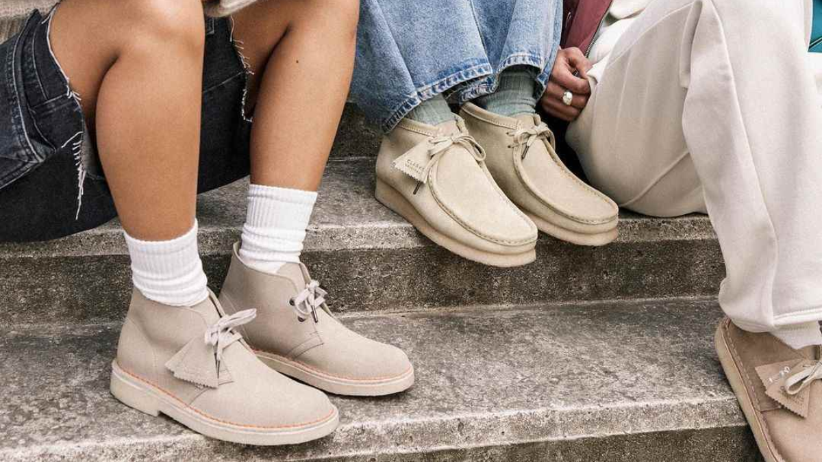 Mẹo hay giúp bạn phân biệt giày Clarks chính hãng và fake Hinh anh 2: Meo hay giup ban phan biet giay Clarks chinh hang va fake