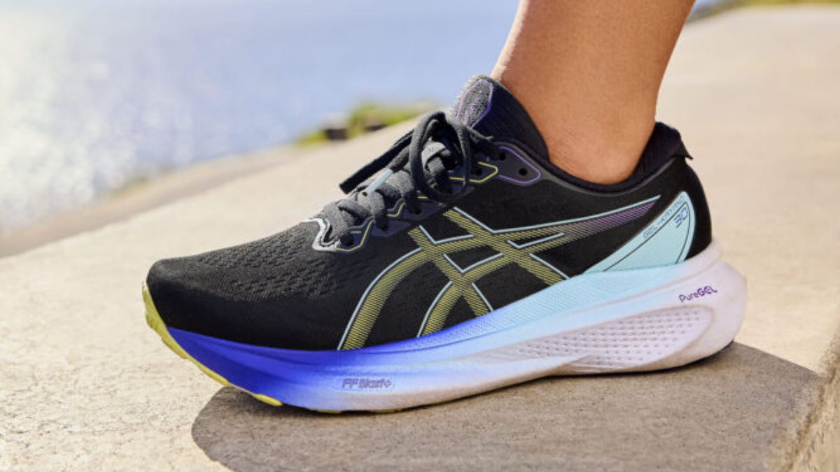 Hinh anh 8: 10 doi giay chay bo tot nhat danh cho nguoi co ban chan bet