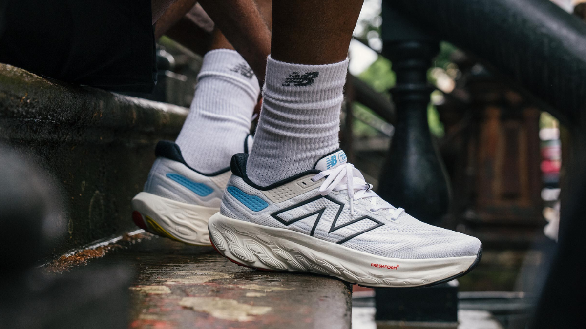 Hinh anh 12: 10 doi giay chay bo tot nhat danh cho nguoi co ban chan bet