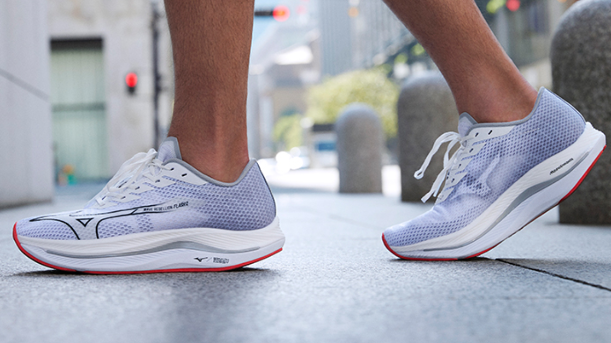 Hinh anh 13: 10 doi giay chay bo tot nhat danh cho nguoi co ban chan bet