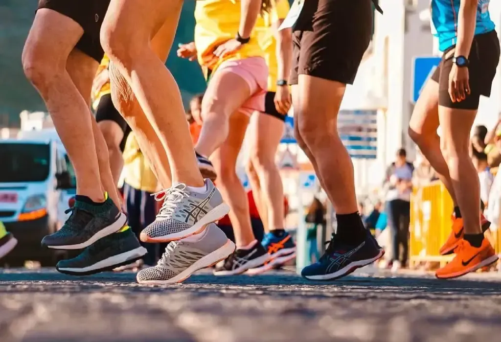 Hinh anh 1: Top nhung mau giay chay danh cho nam hot nhat 2024