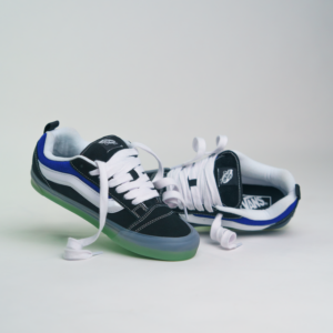 Giay Vans Knu Skool 'Black Blue' VN0009QCY61