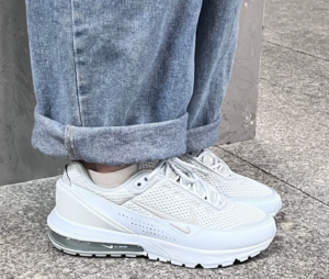 Giay Nike Air Max Pulse 'White' FD6409-101