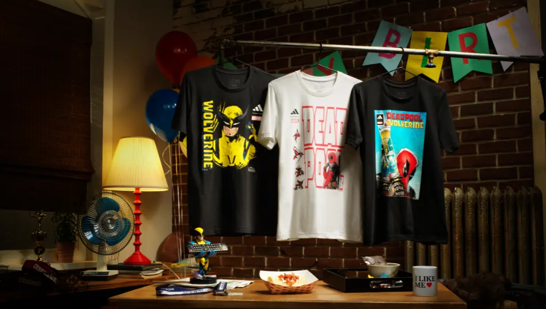 Hinh anh 3: San sang bung no: Bo suu tap adidas x Deadpool & Wolverine chinh thuc ra mat