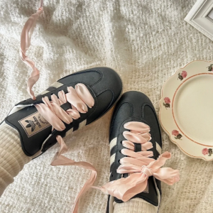 Giay Adidas Samba 'Black Wonder Quartz Ribbon Laces' IH8047