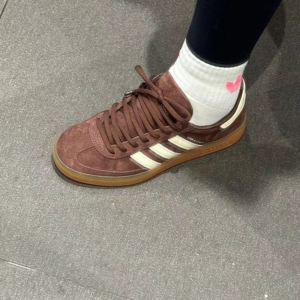 Giay Adidas Handball Spezial x Sporty & Rich 'Auburn' IH2612