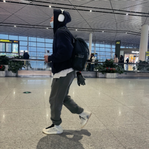 Giay Adidas Yeezy Quantum 'Mist Slate' HQ2085