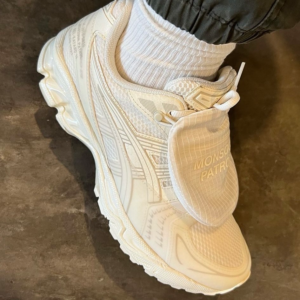 Giay Asics Limited Edt x Gel Kayano 14 'Cream' 1201A975-100