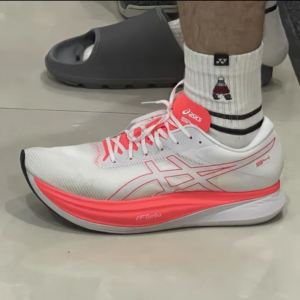 Giay Asics S4 Illusion 'White Orange' 1013A129-100