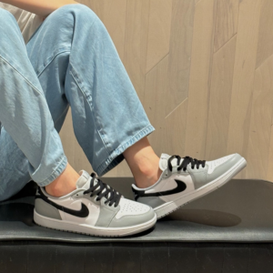 Giay Nike Air Jordan 1 Retro Low OG 'Barons' CZ0790-110
