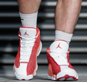Giay Nike Air Jordan 13 'Dune Red' DJ5982-601