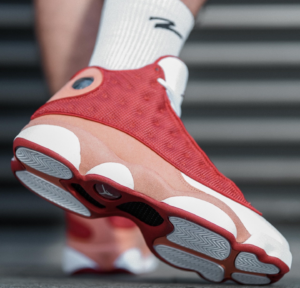 Giay Nike Air Jordan 13 'Dune Red' DJ5982-601