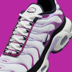 Giay Nike Air Max Plus 'White Lilac Bloom' FN6949-100