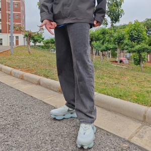 Giay Nike Air Max Scorpion Flyknit 'Silver Grey' FQ2694-001