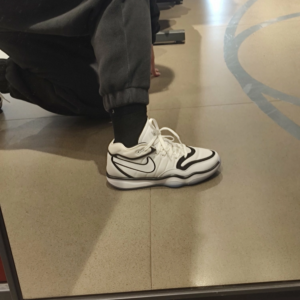 Giay Nike Air Zoom GT Hustle 2 'White Black' DJ9405-102