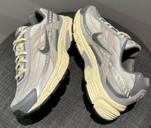 Giay Nike Initiator 'Smoke Gray' HQ1179-001